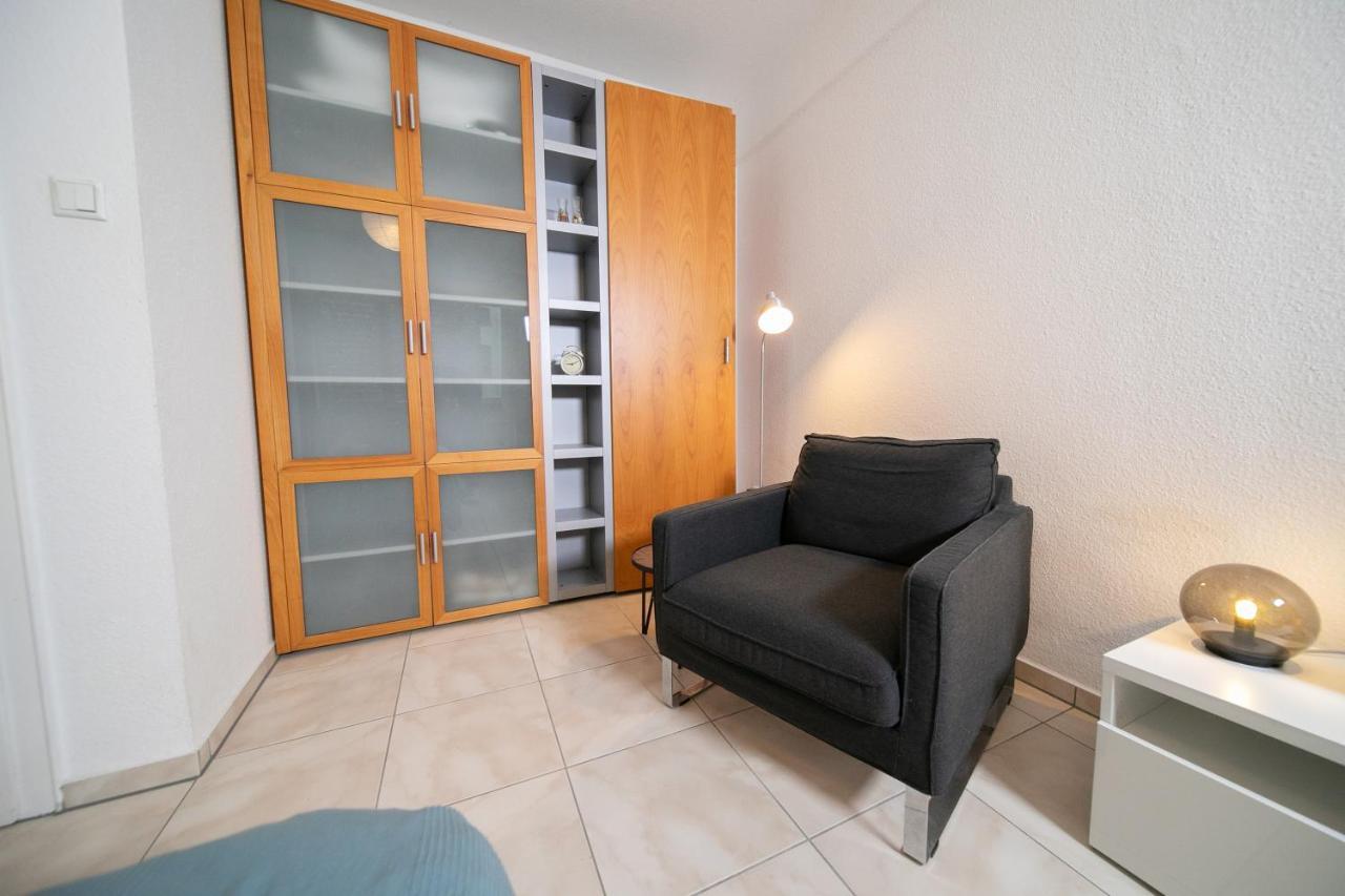 Apartment Blue - Zentral Und Gut Angebunden Дюссельдорф Экстерьер фото